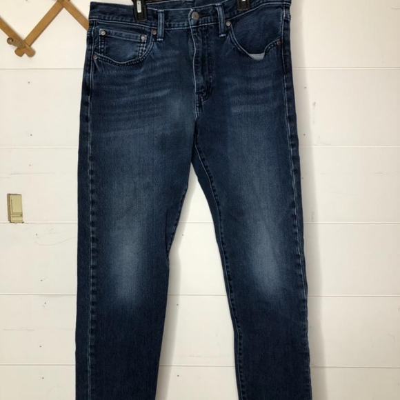 Levi's Other - Levi's 512 jeans